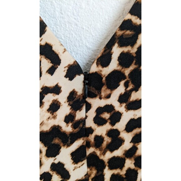 VINCE CAMUTO Animal Print V-Neck Sleeveless Fit & Flare Occasion/Party Dress 8 - Picture 10 of 13
